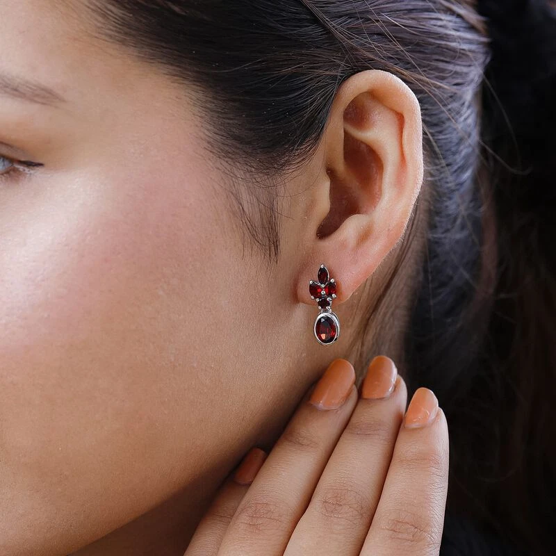 Natürliche Mosambik Granat Ohrringe, 925 Silber Platiniert Ca. 3.30 Ct 5 Natürliche Mosambik Granat Ohrringe, 925 Silber Platiniert Ca. 3.30 Ct – Bild 3