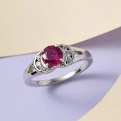 Afrikanischer Rubin (Fissure Gefüllt), Weißer Zirkon Ring, 925 Silber Platiniert (Größe 19.00) Ca. 1.50 Ct -Schmuck Shoplc 7384173 1